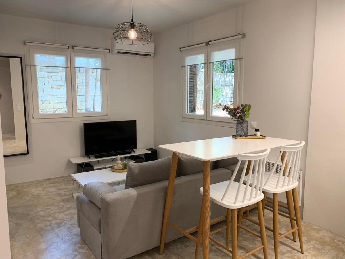 Renovated Apartment In Kifissia Center Near Metro G25 Αθήνα Εξωτερικό φωτογραφία